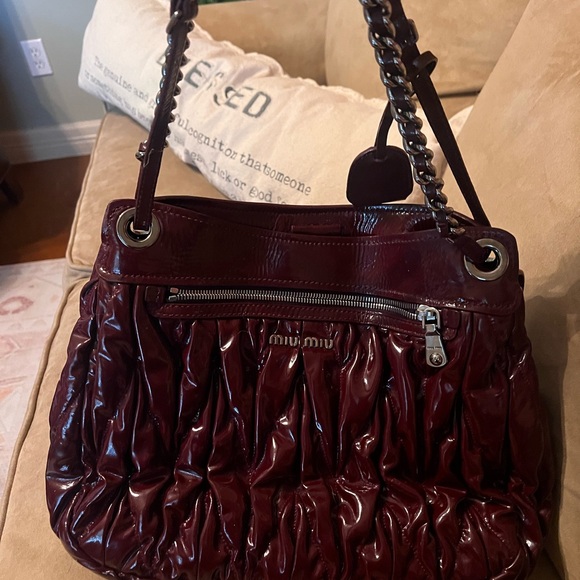 MIU MIU Gray Matelassé Ruffled Puff Leather - Picture 12 of 16